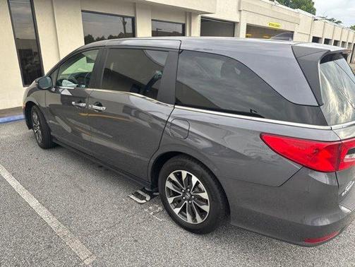 Modern Steel Metallic 2024 Honda Odyssey EX-L