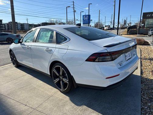 2025 Honda Accord Hybrid Base