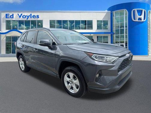 2020 Toyota RAV4 Hybrid XLE
