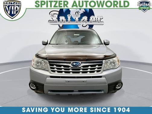 Ice Silver Metallic 2013 Subaru Forester 2.5X Limited