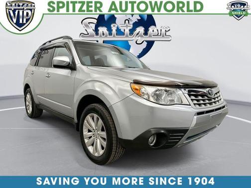 Ice Silver Metallic 2013 Subaru Forester 2.5X Limited