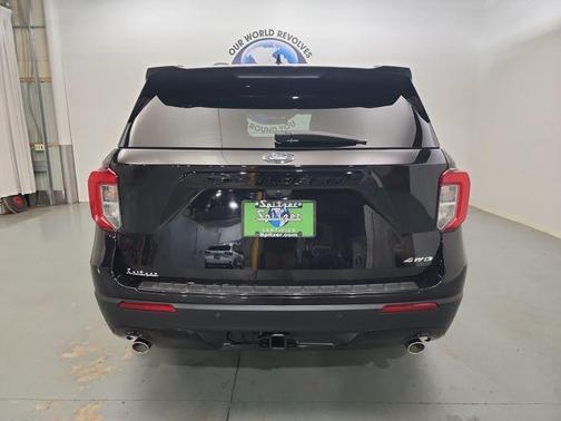 2023 Ford Explorer ST-Line