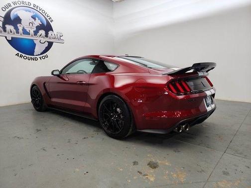 2019 Ford Shelby GT350 Base