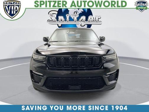 Diamond Black 2023 Jeep Grand Cherokee 4xe Base