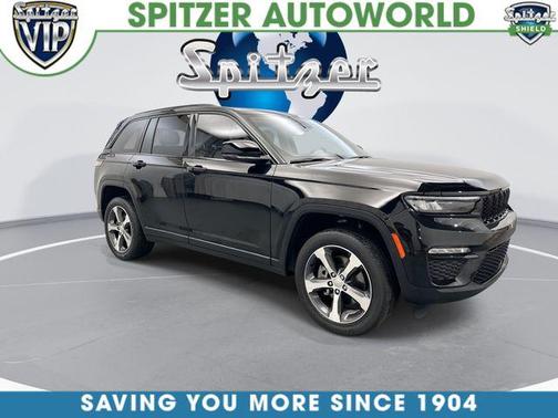 Diamond Black 2023 Jeep Grand Cherokee 4xe Base