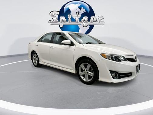 2013 Toyota Camry SE
