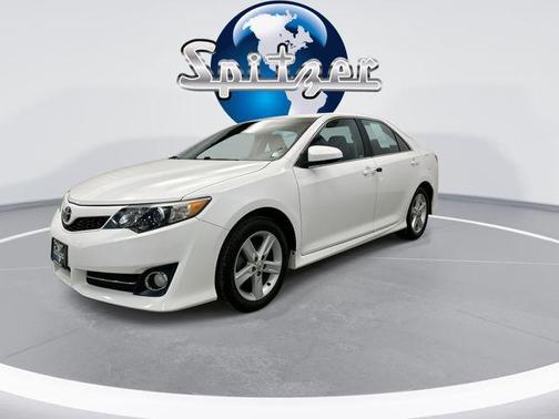 2013 Toyota Camry SE