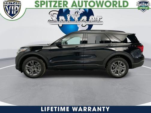 Agate Black Metallic 2026 Ford Explorer Active