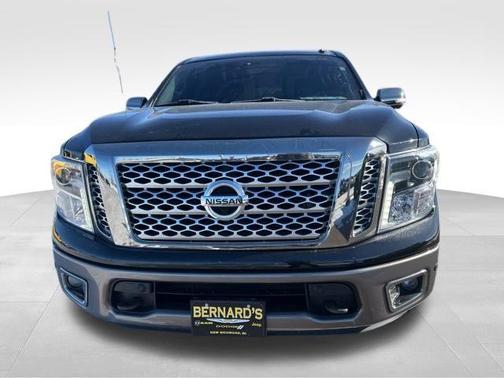 2018 Nissan Titan Platinum Reserve