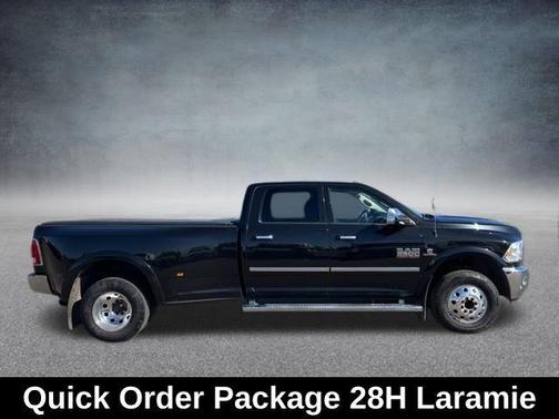 2017 RAM 3500 Laramie