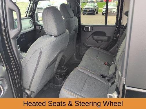 2025 Jeep Gladiator Sport