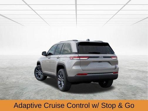 Silver 2026 Jeep Grand Cherokee Limited