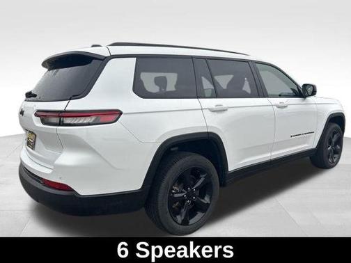 2022 Jeep Grand Cherokee L Laredo
