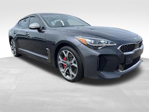 2019 Kia Stinger GT2