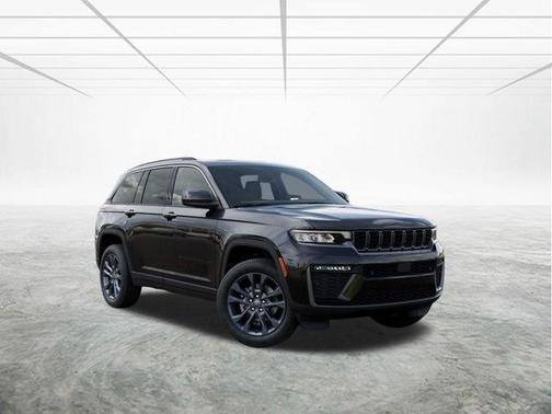 Black 2026 Jeep Grand Cherokee Limited