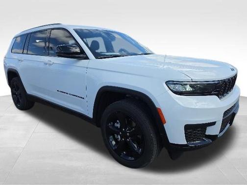 White 2023 Jeep Grand Cherokee L Laredo