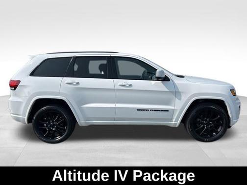 2019 Jeep Grand Cherokee Altitude