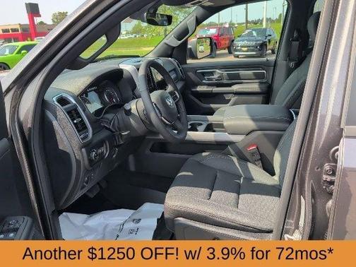 2025 RAM 1500 Big Horn/Lone Star