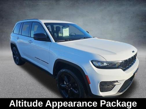 2023 Jeep Grand Cherokee Altitude