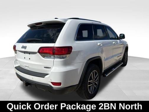 2020 Jeep Grand Cherokee Laredo