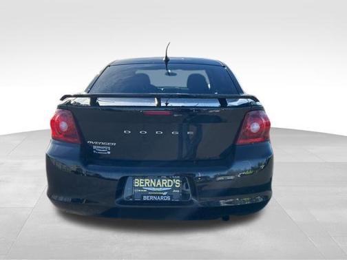 2014 Dodge Avenger SE