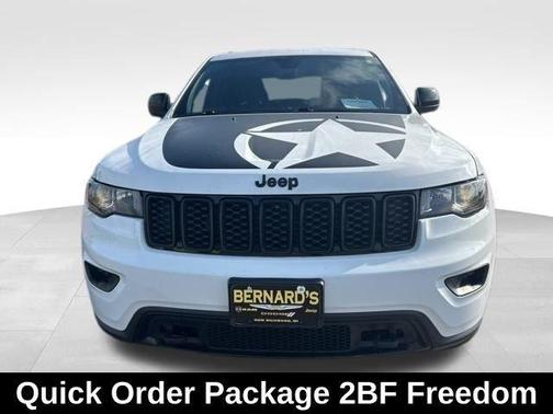 2021 Jeep Grand Cherokee Laredo