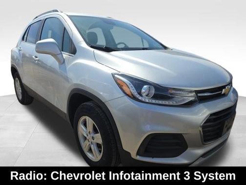 Gray 2019 Chevrolet Trax LT