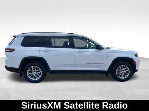 2021 Jeep Grand Cherokee L Laredo