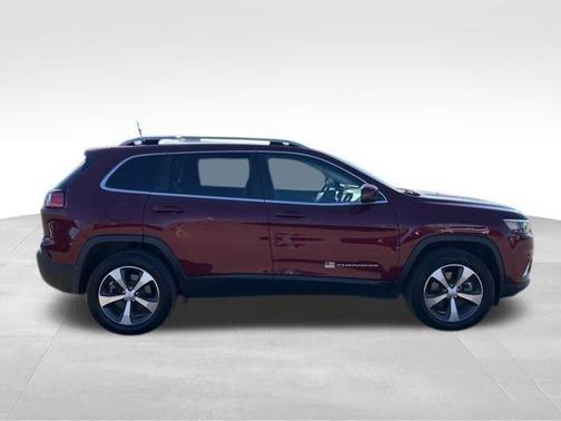 Velvet Red Pearlcoat 2021 Jeep Cherokee Limited