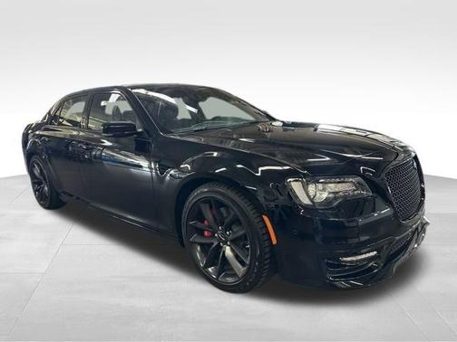 2023 Chrysler 300 300C