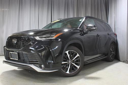 2021 Toyota Highlander XSE