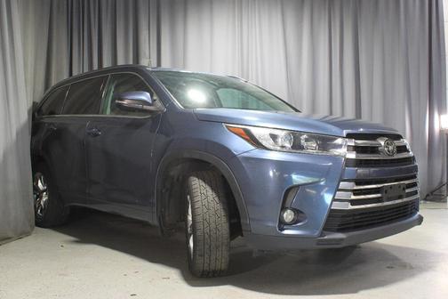 2017 Toyota Highlander 
