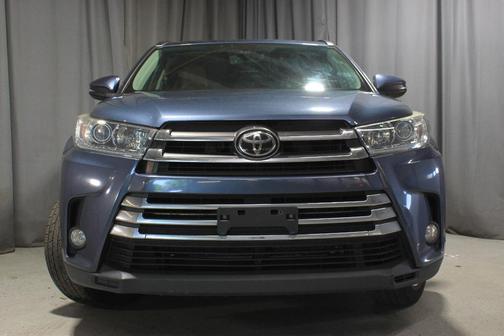 2017 Toyota Highlander 