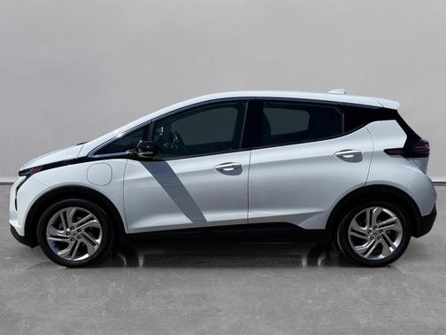 Summit White 2023 Chevrolet Bolt EV 5dr Wgn 1LT
