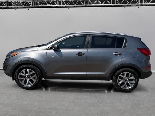 Mineral Silver 2015 Kia Sportage 2WD 4dr LX