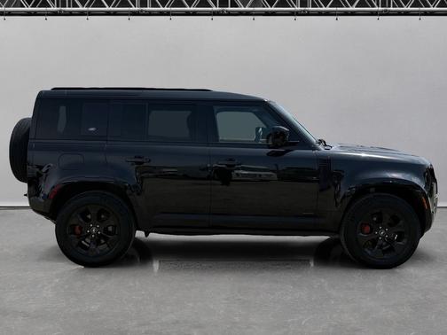 Carpathian Grey Premium Metallic 2021 Land Rover Defender 110 X AWD
