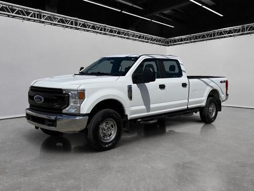 Oxford White 2021 Ford F-250 XL 4WD Crew Cab 8' Box