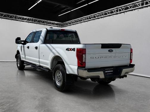 Oxford White 2021 Ford F-250 XL 4WD Crew Cab 8' Box