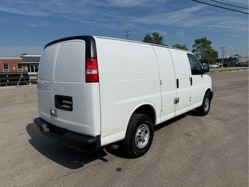 2021 Chevrolet Express 2500 RWD 2500 Regular Wheelbase WT