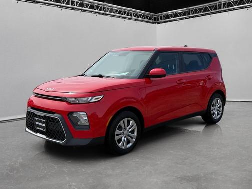 Inferno Red 2022 Kia Soul LX IVT