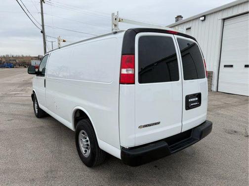 2020 Chevrolet Express 2500 RWD 2500 Regular Wheelbase WT