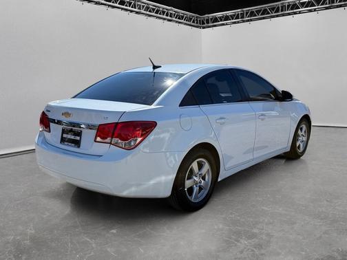 Summit White 2014 Chevrolet Cruze 4dr Sdn Auto 1LT