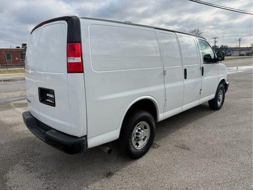 2020 Chevrolet Express 2500 RWD 2500 Regular Wheelbase WT