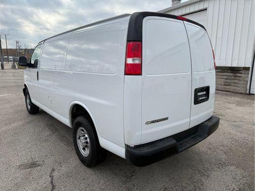 2020 Chevrolet Express 2500 RWD 2500 Regular Wheelbase WT