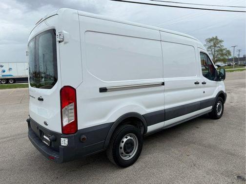 2017 Ford Transit-250 Base