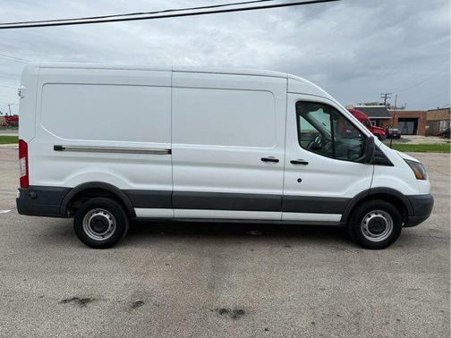 2017 Ford Transit-250 Base