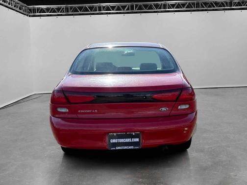 1998 Ford Escort 4dr Sdn LX