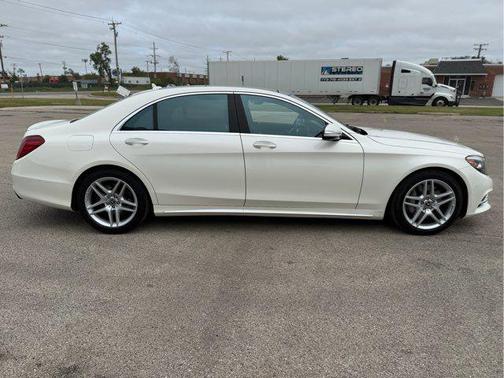 2017 Mercedes-Benz S-Class 4MATIC
