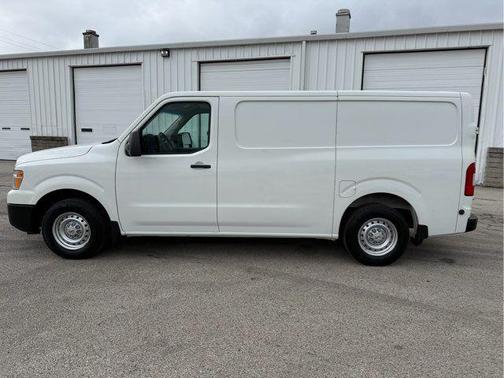 2021 Nissan NV Cargo NV2500 HD S V6