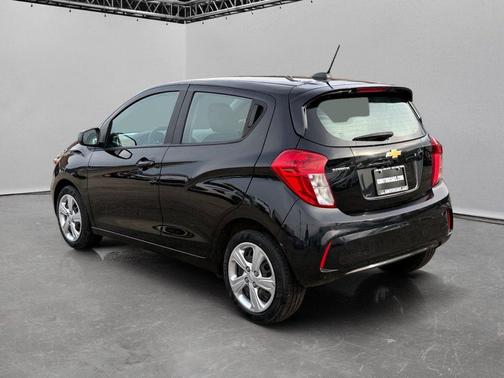 Mosaic Black 2022 Chevrolet Spark 4dr HB CVT LS